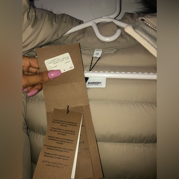 Burberry Jacket - Picture 2 of 6